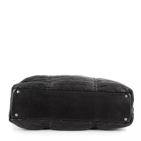 AUTHENTIC CHANEL SHARPEI TOTE LAMBSKIN BAG $2500 - Picture 4 of 5